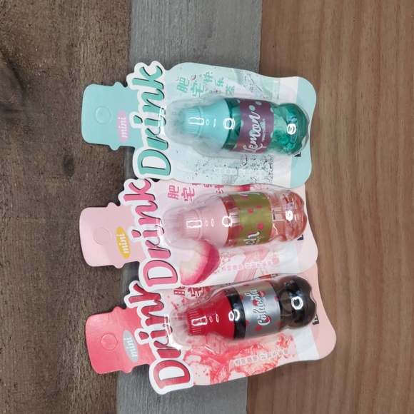 *FREE WITH PURCHASE* Correction tape trio - Picture 1 of 1